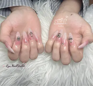 セミロング Ryunail所属・Ryu Nail NekoChanのネイルデザイン