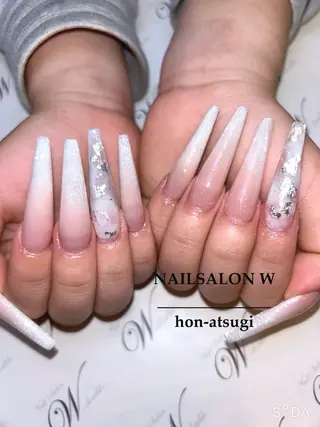 ロング ネイルサロン ダブルのネイルデザイン