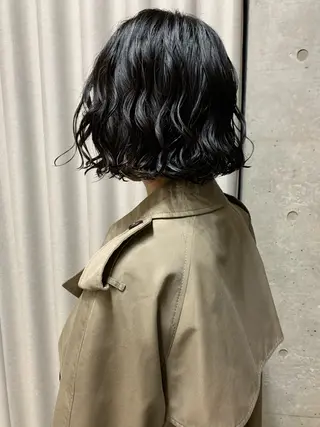 ミディアム パーマ ショートカット無料/ 小顔ショートのヘアスタイル