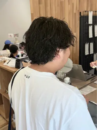 ショート パーマ メンズ レイヤーカット🐺 hina🩶のヘアスタイル