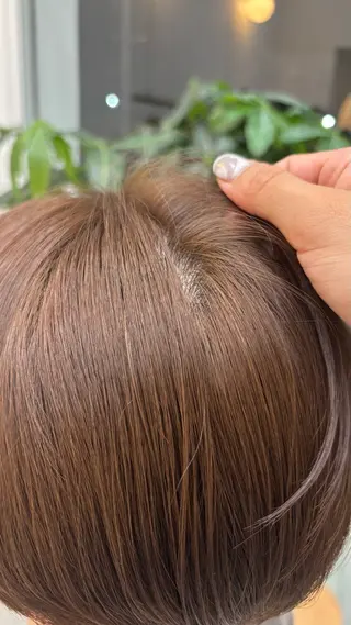 ショート カラー 伊藤 ゆいなのヘアスタイル