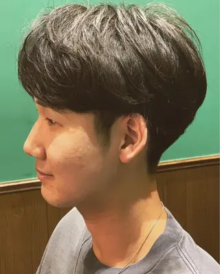 ミディアム 杉本 和大のヘアスタイル