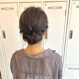 セミロング カラー ヘアアレンジ YUNA ユウナのヘアスタイル