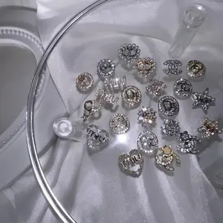 ネイル SALON ELVI.所属・SALON ELVI.のネイルデザイン