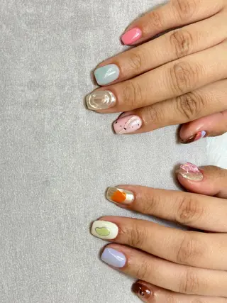 ネイル Mona【パラジェル ・長さ出し専門店】のネイルデザイン