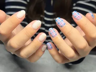 ネイル Minako 【Charmant】のネイルデザイン