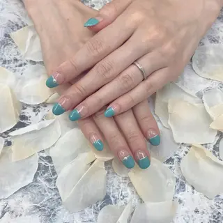 ネイル Can I Dressy  溝ノ口店所属・F. Neneのネイルデザイン