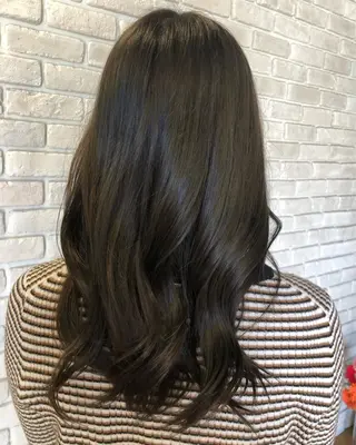 カラー 愛乃 εїз⟡.·*.のヘアスタイル