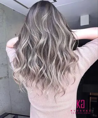 ロング カラー ナチュラルカラー/ ヘッドスパ/まゆ🐼の眉毛・アイブロウイメージ