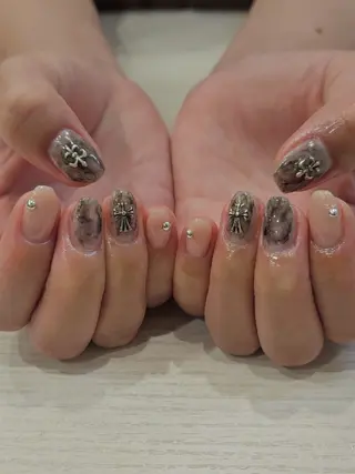 ネイル 関口 友菜のヘアスタイル