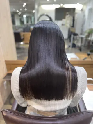 ロング 髪質改善✨艶髪✨ レイヤーカット 田畑のヘアスタイル