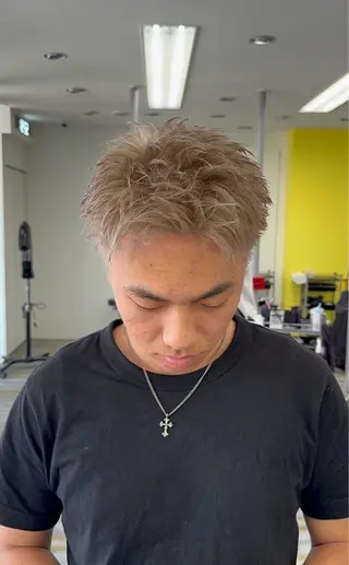 ショート カラー メンズ 【メンズ特化】岩瀬 武【メンズパーマ】のヘアスタイル