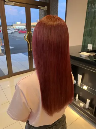 ロング カラー 近藤 愛のヘアスタイル