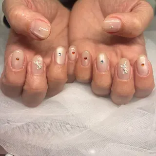 ネイル RE💟N.NAIL ラテン系お姉さんのネイルデザイン