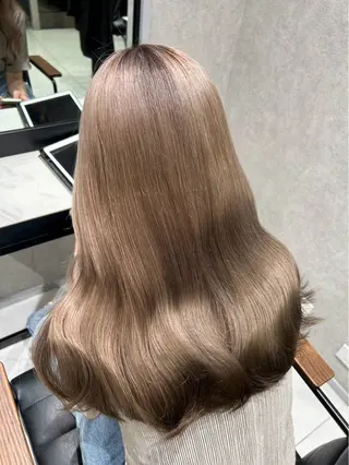 ロング 艶ブラウン/赤み消し /盛れる顔周りのヘアスタイル