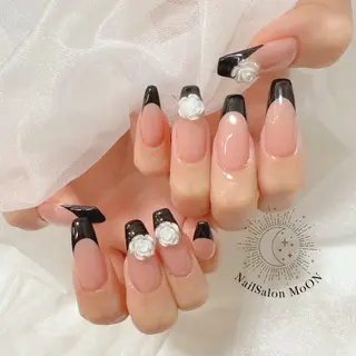 ネイル MoON...❤︎ MeGuのネイルデザイン