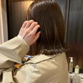 ミディアム カラー ボブ/透明感カラー /坂口恵梨子のヘアスタイル