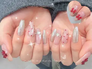 ネイル Nail Salon To Beのネイルデザイン