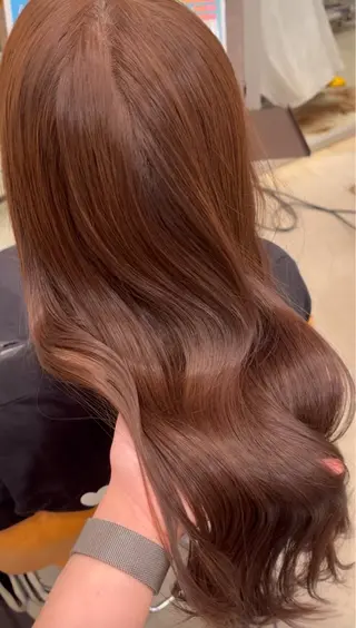ロング 羽鳥 菜々子のヘアスタイル