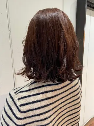 ミディアム 髪質改善サロンLOUIMADNA栄店所属・🌈縮毛矯正特化 杉浦　夏生のヘアスタイル