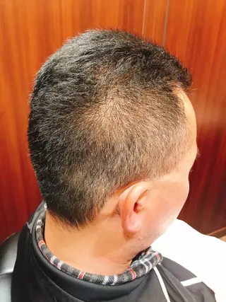 ショート メンズ プレミアムバーバー赤坂所属・野川 純麗のヘアスタイル