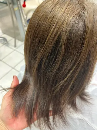 ミディアム パーマ アートディレクター 尾内 友美のヘアスタイル