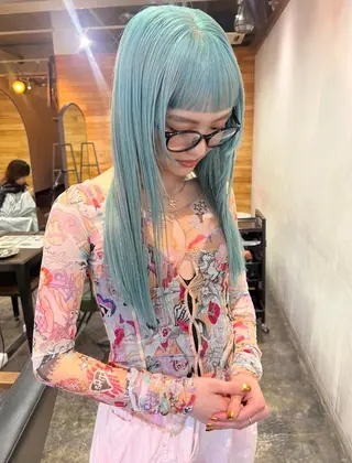 ロング L STUDIO所属・ハイトーン/ブリーチ 🧁soraのヘアスタイル