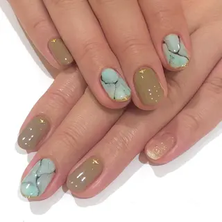 ネイル 矢崎 千春のネイルデザイン