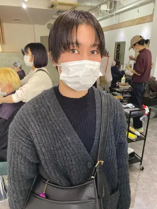 ショート カラー 森貴裕/ベージュ/ パーマ/オリーブのヘアスタイル