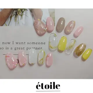 ネイル étoile(エトワール)所属・山田 可愛のネイルデザイン