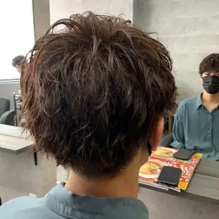 パーマ メンズ _WHITE所属・ダウンパーマ 曲がる縮毛矯正のヘアスタイル