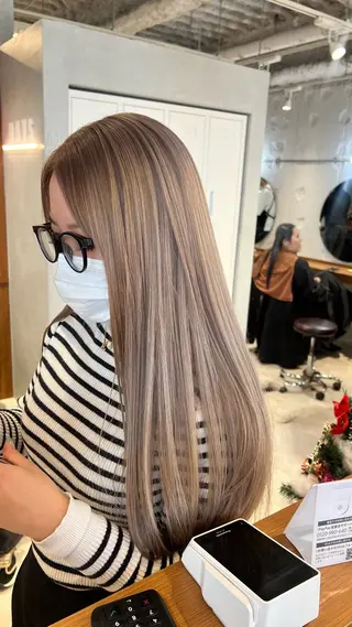 カラー 🎀 夏秋🎀のヘアスタイル