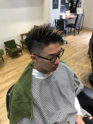 ショート メンズ HAIRS YOSHIOKA所属・ヘアーズヨシオカ MENSヒゲ脱毛のエステ・リラクイメージ