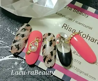 ネイル 小顔と腸の専門店 ラクーラビューティのエステ・リラクイメージ