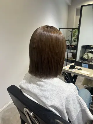 ミディアム 長尾ゆりの/ボブ/ ベージュ/ハイトーンのヘアスタイル