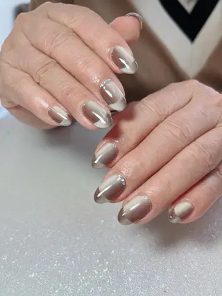 ネイル Flowerネイルサロン所属・. yukiのネイルデザイン