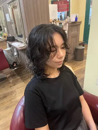 ミディアム パーマ GALETTE UMEDA所属・森澤 叶実のヘアスタイル