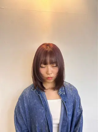 ミディアム 畑澤 和果のヘアスタイル