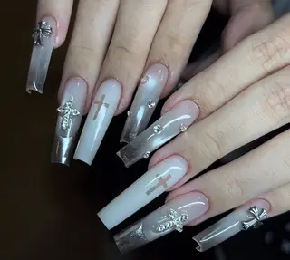 ネイル Miya🎀 nailのネイルデザイン