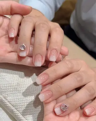 ネイル 高木 維麗絲のネイルデザイン