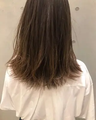 セミロング カラー lot所属・🪄 maasa🪄のヘアスタイル