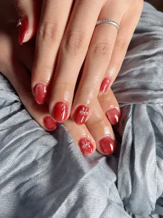 ネイル nail studio Ulu所属・漆崎 茜のネイルデザイン