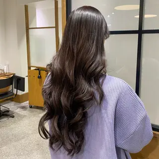 ロング カラー ついざき はるかのヘアスタイル