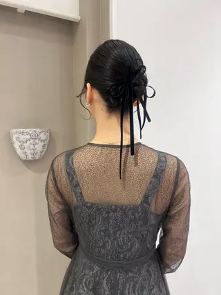 セミロング ヘアアレンジ karin🌛ボブ/ 透明感たっぷりカラーのヘアスタイル