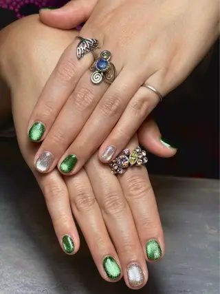 ネイル 鈴木 誉のネイルデザイン