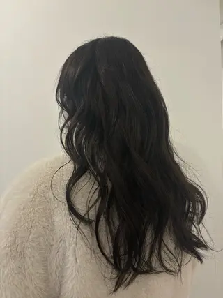 ロング MEY HAIR CURLYS所属・SHIORI🎀 ブリーチ/艶カラーのヘアスタイル