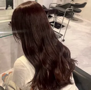 ロング カラー 🫧うる艶トレンド 🫧透明感カラーのヘアスタイル