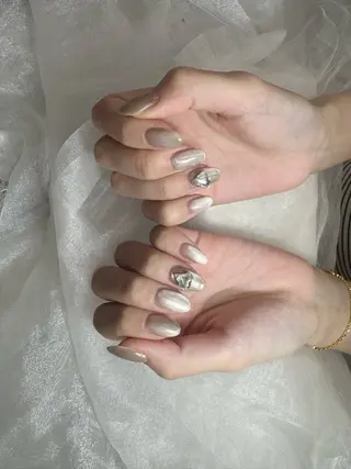 ショート 高橋 日向のネイルデザイン