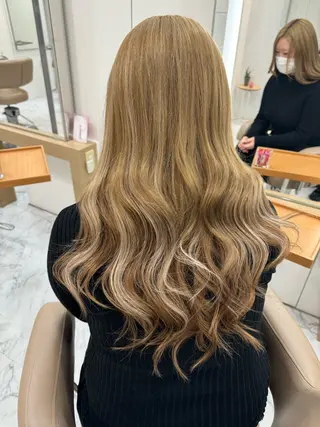 セミロング 濱川響太レディース カットモデルのヘアスタイル