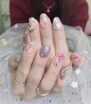 ネイル 🦋ネイルサロン ブラン🌈ゆりのネイルデザイン